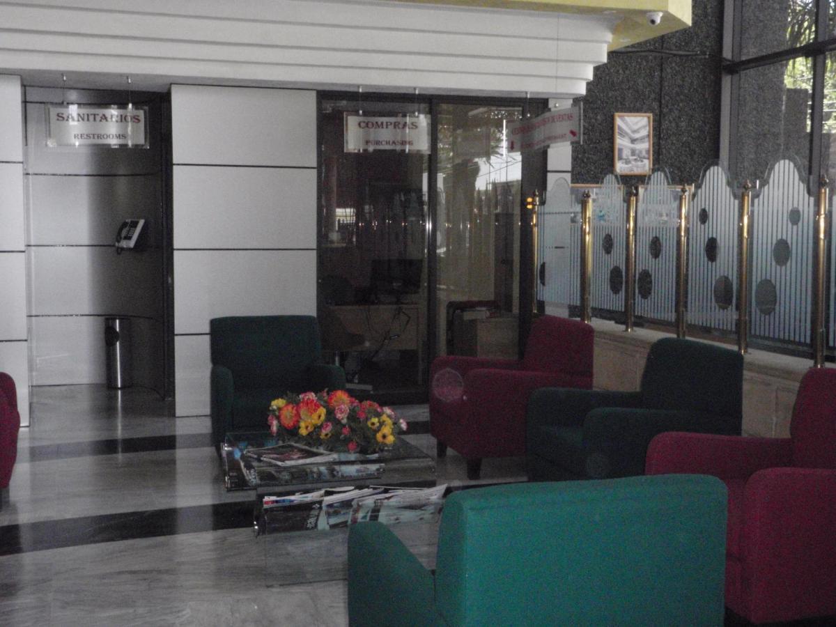 Hotel Plaza Las Fuentes San Juan San Juan Cuautlancingo Extérieur photo