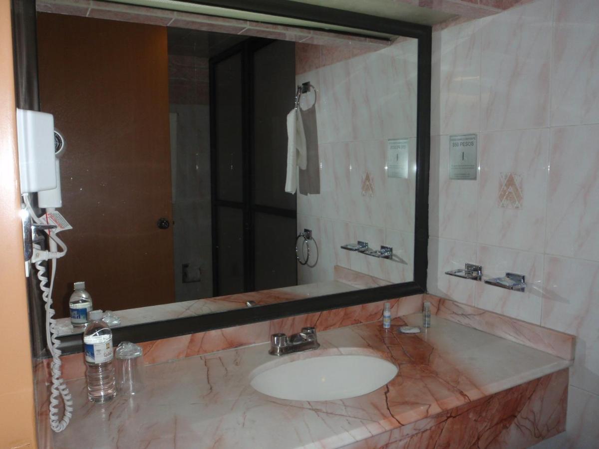 Hotel Plaza Las Fuentes San Juan San Juan Cuautlancingo Chambre photo