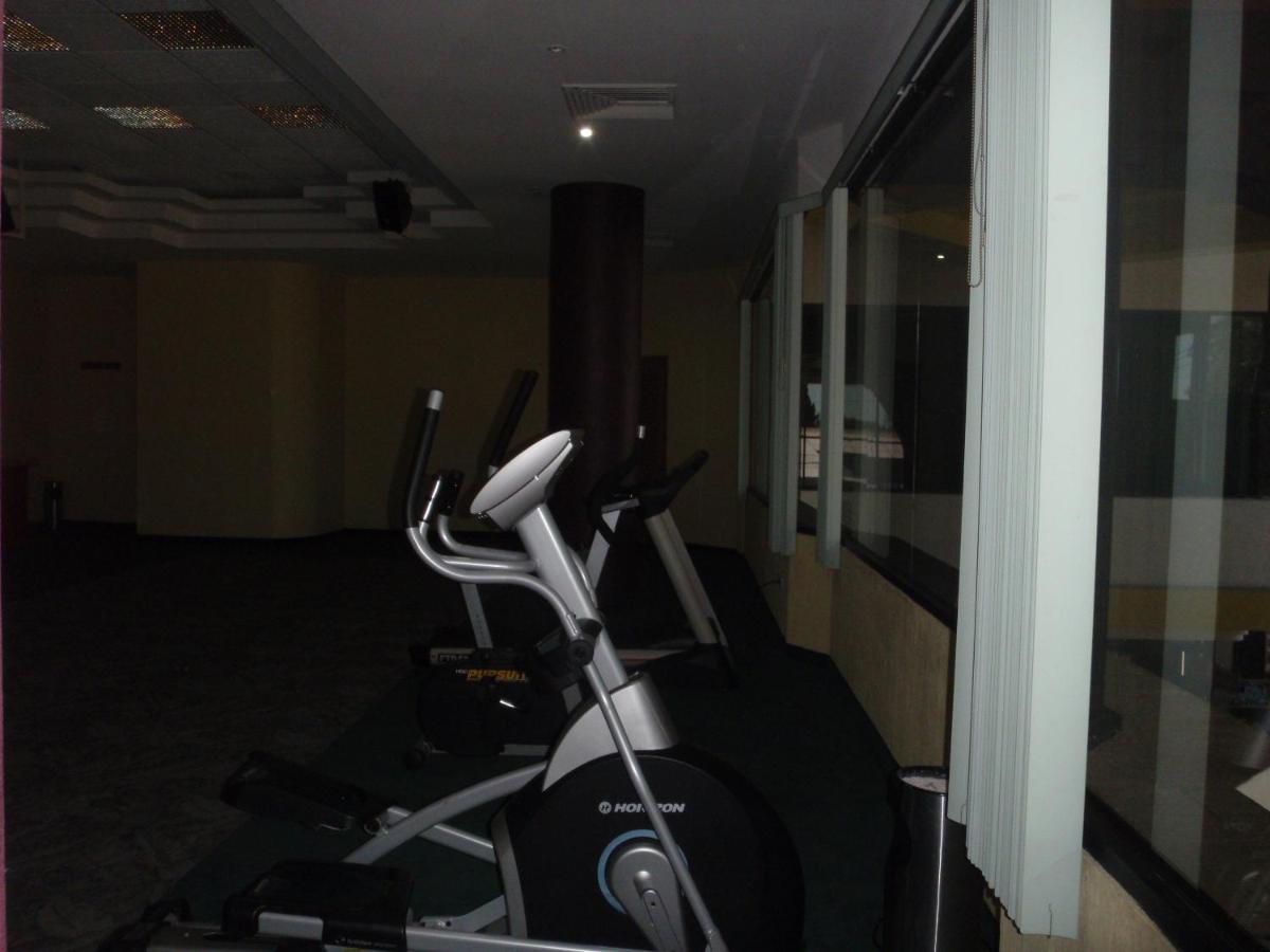 Hotel Plaza Las Fuentes San Juan San Juan Cuautlancingo Extérieur photo