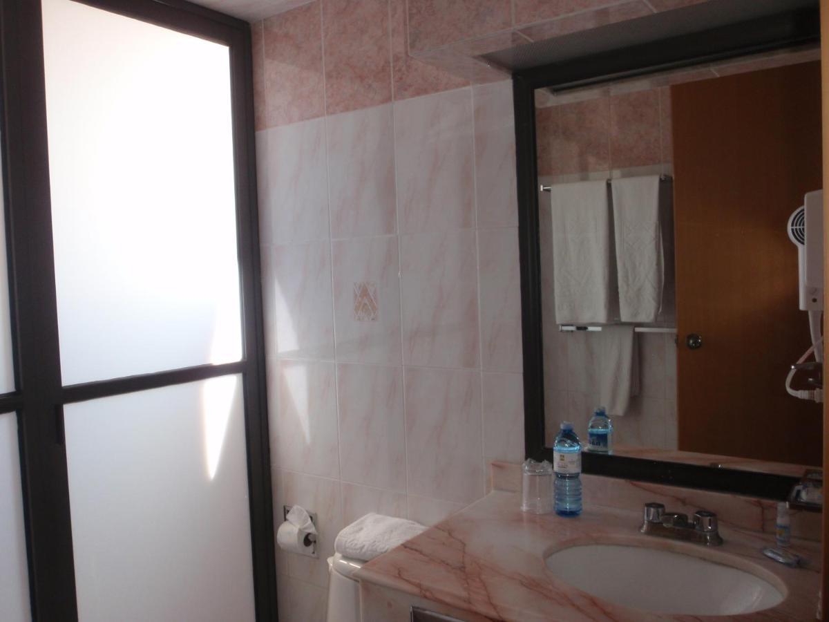 Hotel Plaza Las Fuentes San Juan San Juan Cuautlancingo Chambre photo